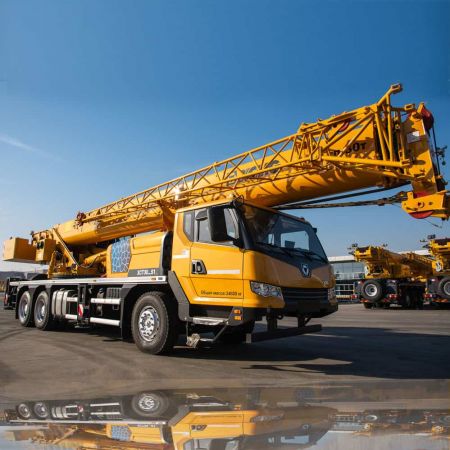 Аренда автокрана XCMG XCT30_S 30 тонн 42 метров в Москве и МО