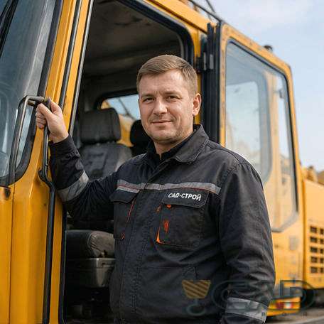 Александр Смирнов — оператор автокрана 100 тонн