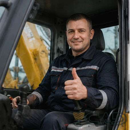Дмитрий Ковалёв — машинист автокрана 60 тонн
